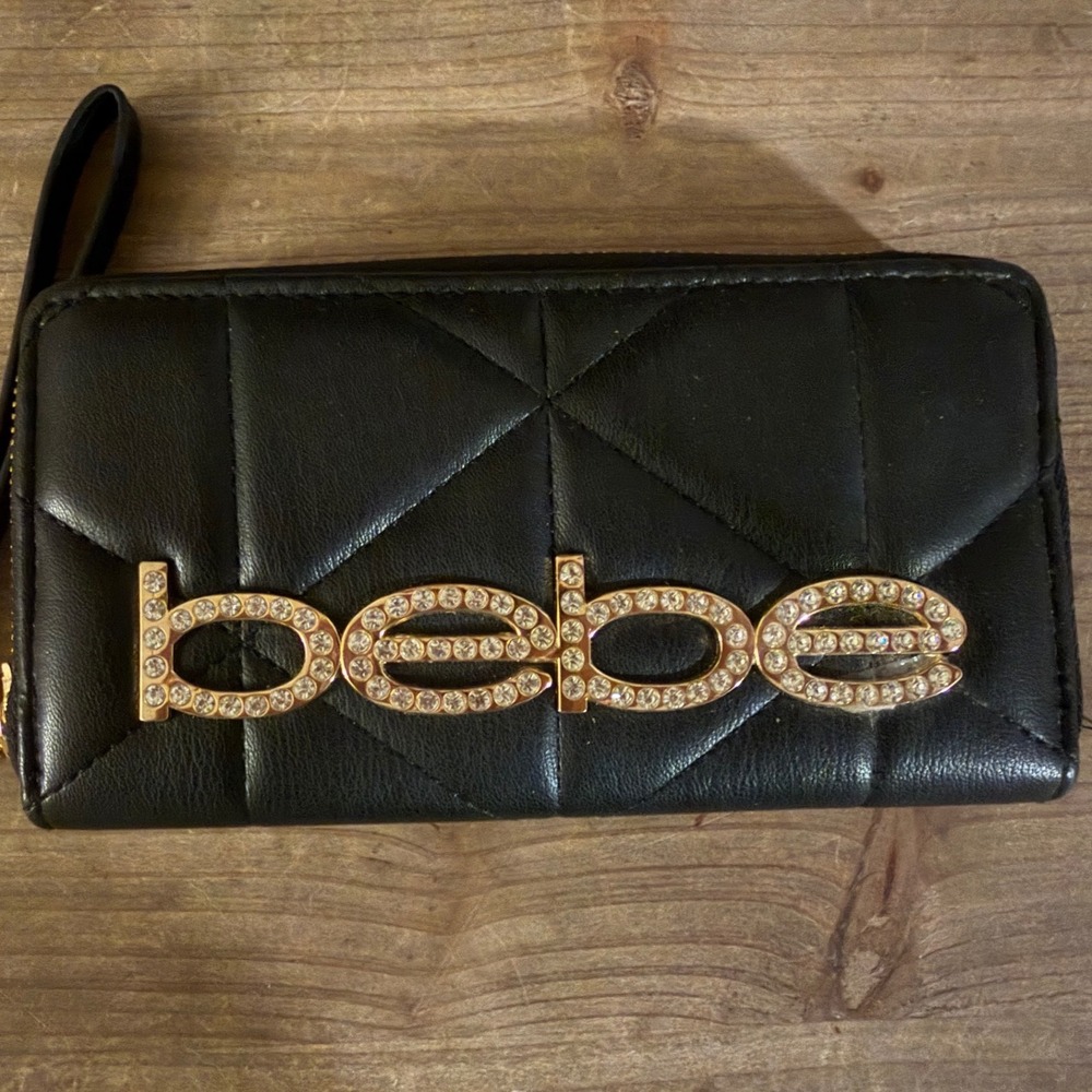Bebe Black Quilted Rhinestone Logo Zip Around Wristlet Wallet‎ Organizer